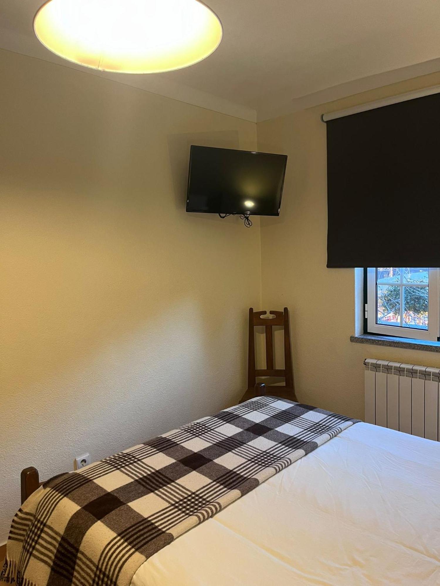 Casa Da Fonte Sagrada Hotel Loriga Kültér fotó
