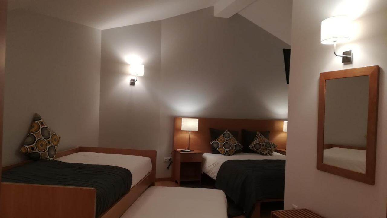 Casa Da Fonte Sagrada Hotel Loriga Kültér fotó